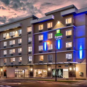 Hotel Express & Victoria-colwood By Ihg, Langford